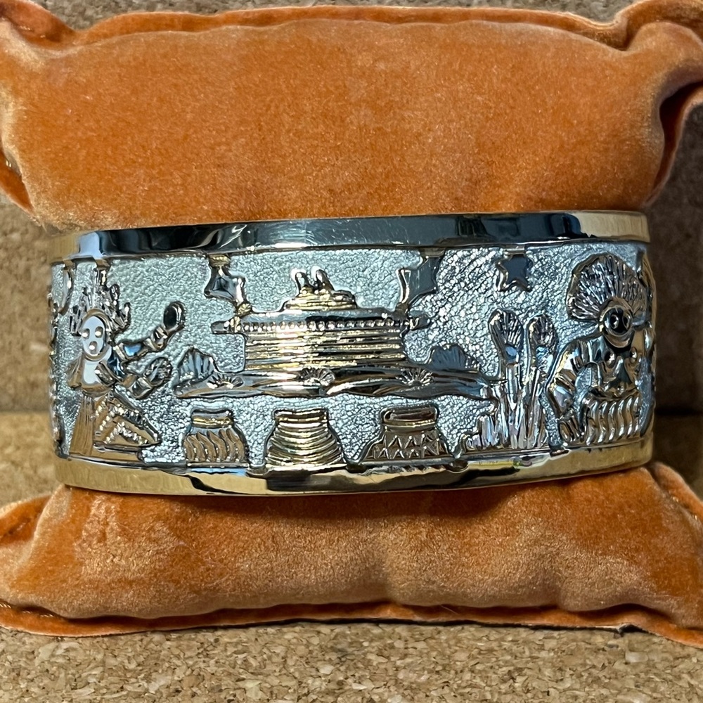 Floyd Becenti Navajo storyteller cuff bracelet 12kt gold filled.